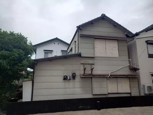 4-chome, Kamimachi, Kochi City (Kamimachi 4-chome Station) 2-story building 4DK