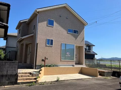 Michizukicho, 14.8 million yen