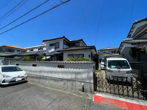Naruto City, Seto Town, Myojin, Shimonhonjo 2-story building 6DK
