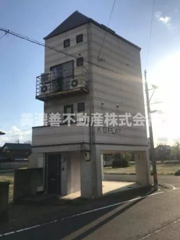 Gifu City, Yanagitsucho Higashizuka 5-chome (Nishi Kasamatsu Station) 4-story building 2LDK