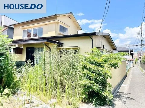 A spacious lot of over 75 tsubo and a 3LDK that is a good environment for raising children, just a 4-minute walk from Ishida Elementary School♪ - Image 1