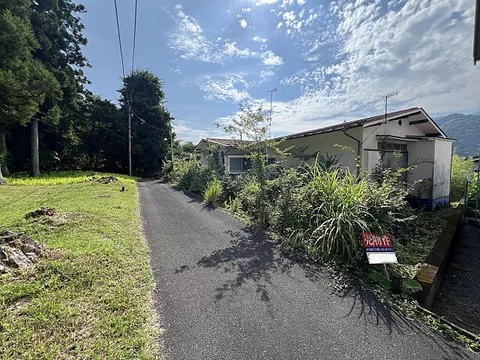Used single-family home, Nikkō City, Hanaishi Town 1-12, and 1-11