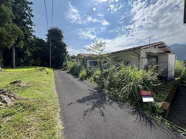 Used single-family home, Nikkō City, Hanaishi Town 1-12, and 1-11