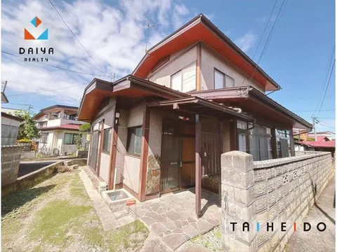 ■Quiet residential area where you can feel nature near the Mamigasaki River ■Good sunlight exposure with roads on three sides