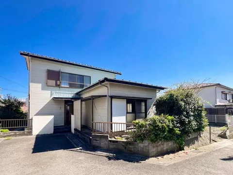 ☆彡 A detached house surrounded by the sea and greenery, offering a rich natural slow life, is now available for 9.8 million yen!