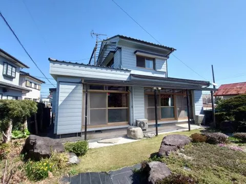 Kobayashi City, Hosono (Kobayashi Station), 2-story building, 6DK