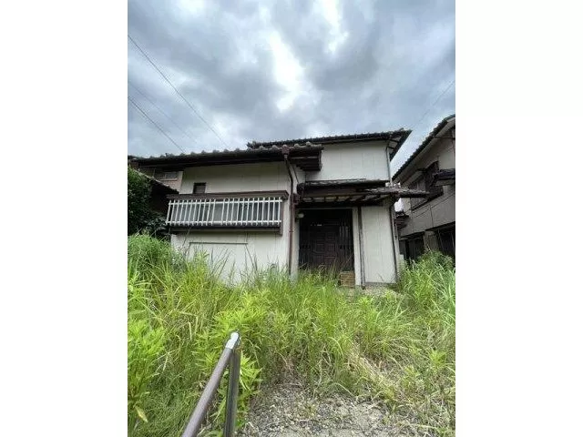A property recommended for those who want to enjoy renovation at an affordable price♪