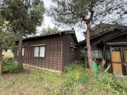 Kashiwazaki City, Oaza Iizuka (Arahama Station), 2-story, 8DK
