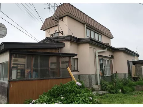Saiwaicho (Kuroishi Station) 2.3 million yen