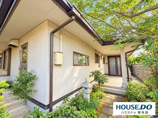 JR Tokaido Main Line "Ishiyama" Station, 25 minutes by bus, 6 minutes on foot from Miyamaebashi