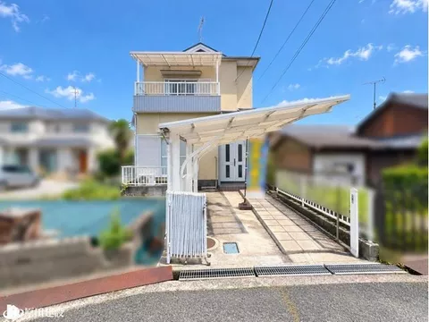 South-facing balcony with good sunlight, spacious 4DK