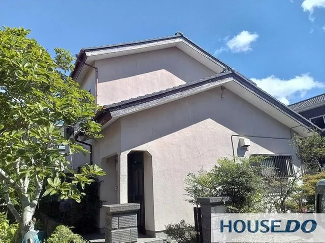 Spacious 5LDK on a corner lot! Used house with parking for 2 cars