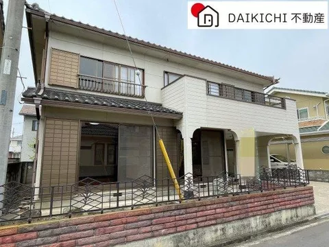 Interior renovated♪ All rooms face south, good sunlight, and a convenient living environment!