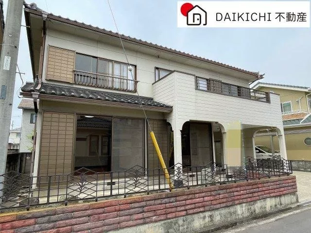 Interior renovated♪ All rooms face south, good sunlight, and a convenient living environment!