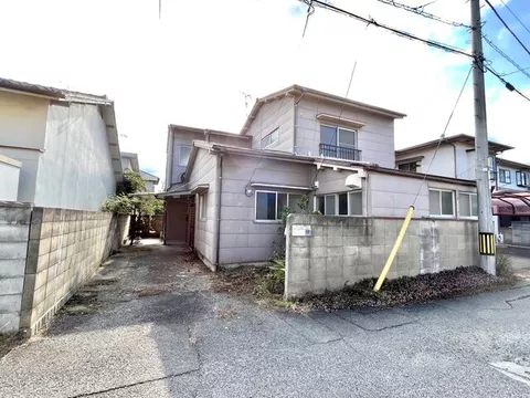 Takamatsu City, Motoyama Town (Motoyama Station) 2-story building 8LDK