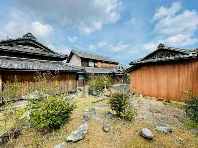 Meiwa Town, Taki District, Oaza Arinaka (Myoujou Station) 2-story building 12SDK
