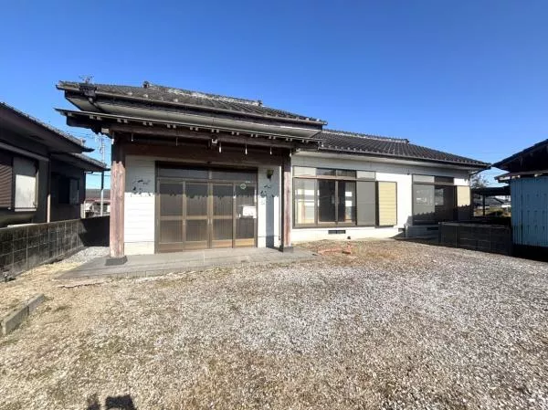 Miyakonojo City Kamichoumai Town (Miyakonojo Station) Single-story 2LDK