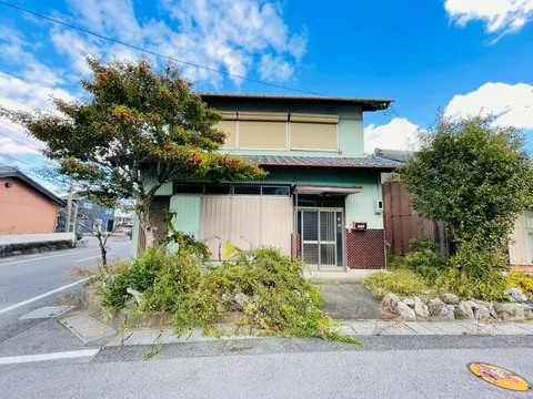 Yōrō District, Yōrō Town, Ryūsenji (Minotakada Station) 2-story 6DK