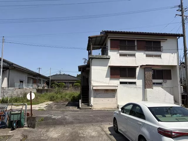 Satsumasendai City, Godai Town (Kamikawauchi Station) 3-story building 4K