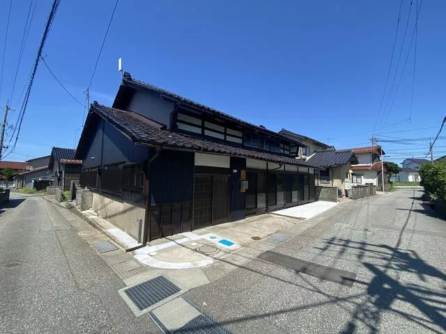 Kahoku City, Sotohinazumi, 2 stories, 9K