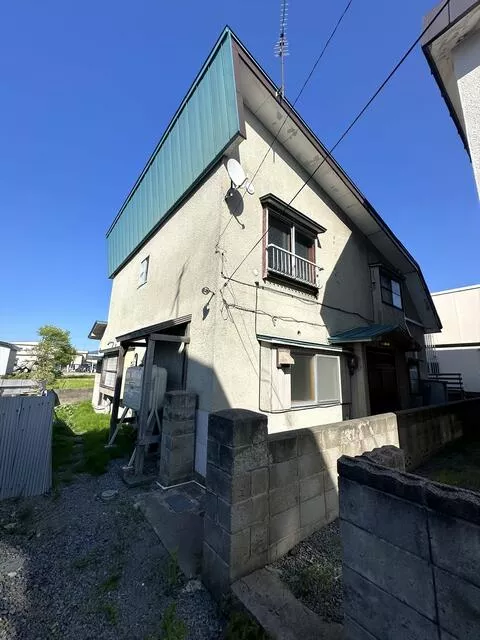 Tsutsui 4-chome, Aomori-shi, Aomori (Tsutsui station) 2F 9LDK

3.8 million yen