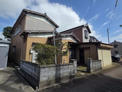 Niigata City Nishikambara Ward Maki Kou (Maki Station) 2-story 7SK