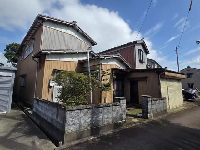 Niigata City Nishikambara Ward Maki Kou (Maki Station) 2-story 7SK