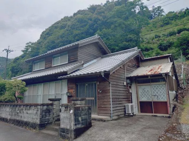 Saiki City, Honjo Oaza Kohan 2-story 6DK