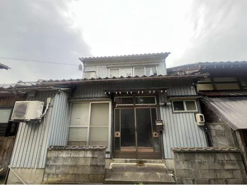 Ebie 1.5 million yen