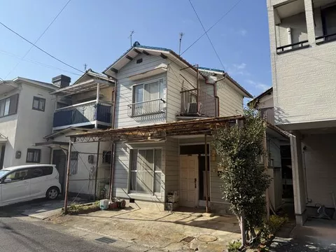 2-chome, Shimosakamoto, Otsu-shi, Osaka (Anada station) 2F 4DK

4,800,000 yen