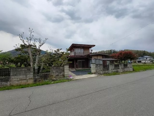 4.98 million yen for Oaza Yamaguchi (Randagawa Station)
