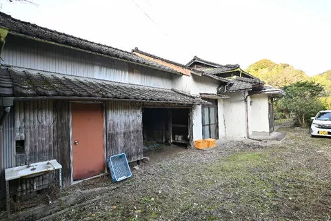 Satsumasendai City, Hiwaki Town, Tōnohara, single-story building, 5DK