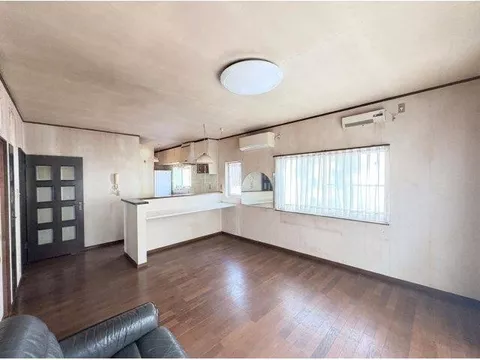 9 minutes on foot from Kagonohara Station♪ Convenient location with commercial facilities! 4LDK with a building area of 31 tsubo☆ - Image 3