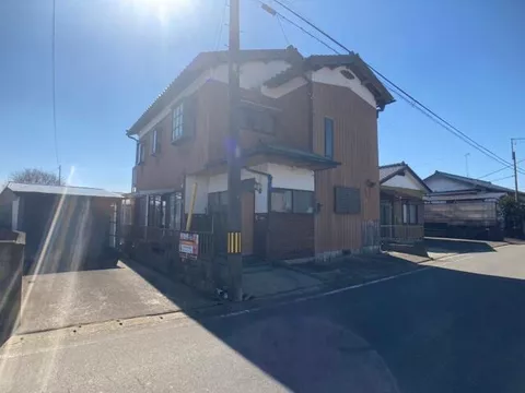 2F 6DK in Kaneetsu, Kawachi-cho, Inashiki-gun

1,980,000 yen