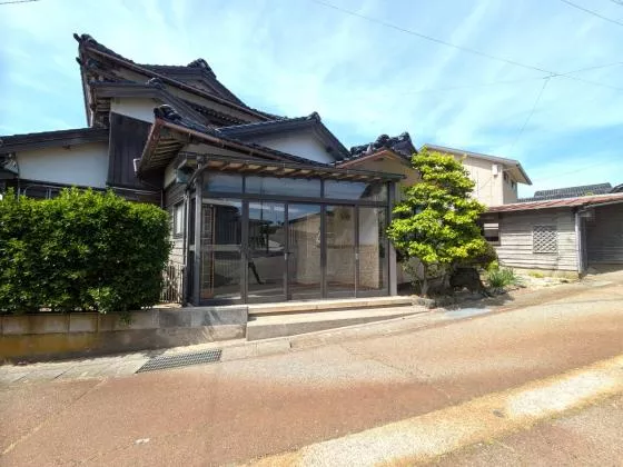 Kahoku City, Tozuka (Unoke Station) 2-story building 6SDK
