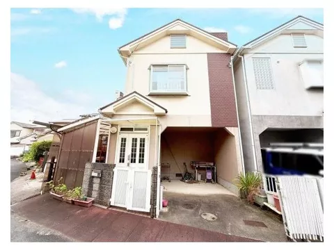 [4LDK used house built in 1997] Quiet residential area, can also be considered as an investment property!
