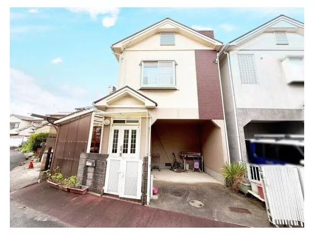 [4LDK used house built in 1997] Quiet residential area, can also be considered as an investment property!