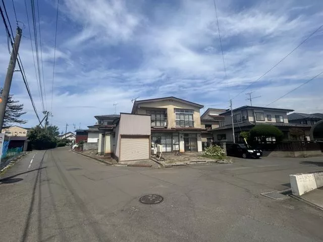 Noshiro City, Nakawa 1-chome (Noshiro Station) 2-story building 5DK