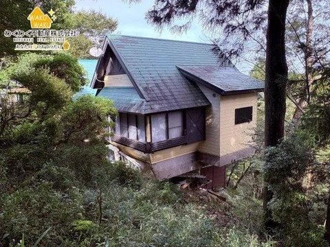 A residence with an outdoor bath surrounded by a rich natural environment located in the Izu Amagi villa area♪