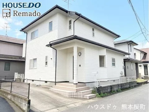 Large windows for an open feel! A house that feels spacious♪ With terrace and atrium♪ Parking for 2 cars available♪