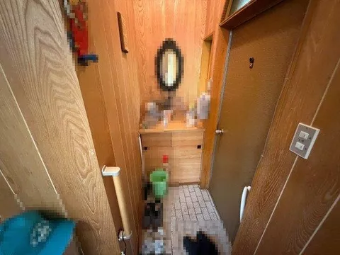 ◆ Flooring ◆ Land over 90 tsubo ◆ Shoe box ◆ Wooden deck ◆ Japanese-style room - Image 2