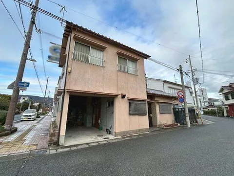 ■Southwest corner lot with good ventilation and sunlight■Slow life lifestyle■Adjacent land for sale at 19.8 million yen