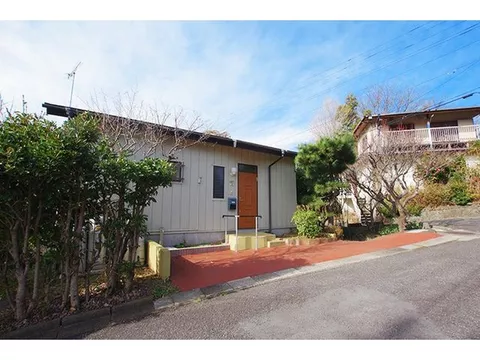 Usami 4.9 million yen