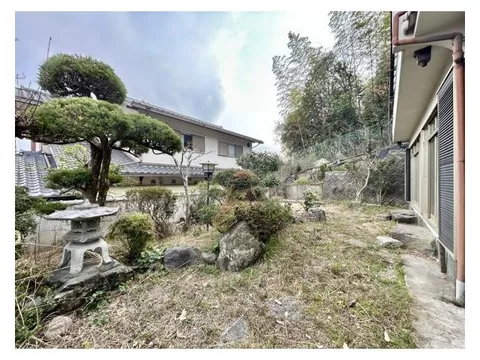 【Viewing event held】 Current sale until April 12 / Move-in possible within the year / Consideration for two families / Front road