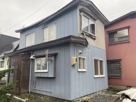 4-chome, Kohoku-cho, Muroran-shi, Hokkaido (Honwanishi Sta.) 2F 4DK

4,000,000 yen