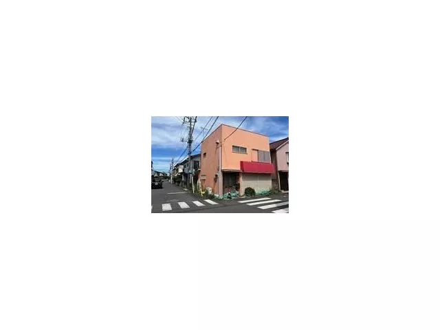Ideal for shops, studios, or garage houses. Free renovation estimates available!