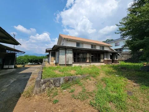 Koshu City, Yamanashi Ushioku - 2-story building, 7SDK (Katsunuma Budokyo Station)