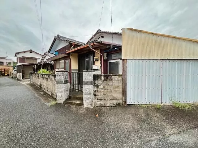Nogata City, Oaza Kamishinnyu (Shinnyu Station), single-story building, 5K