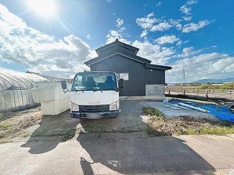 Used single-family home in Tsubame City, Dogane