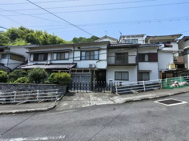 Kure City Kamiyamada Town (Kure Station) 2-story 10SLDK